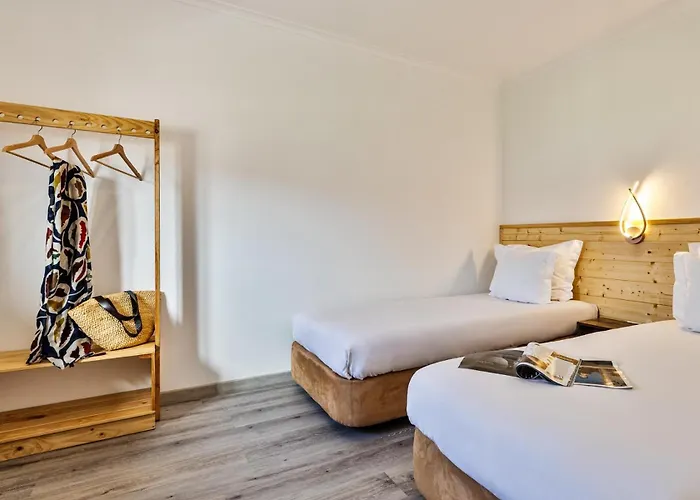 Penichepraia - Bungalows, Campers &