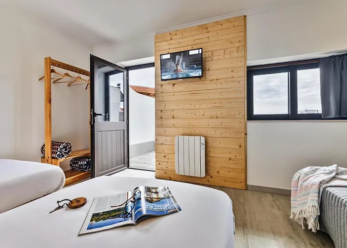 Penichepraia - Bungalows, Campers & Semesterpark Peniche