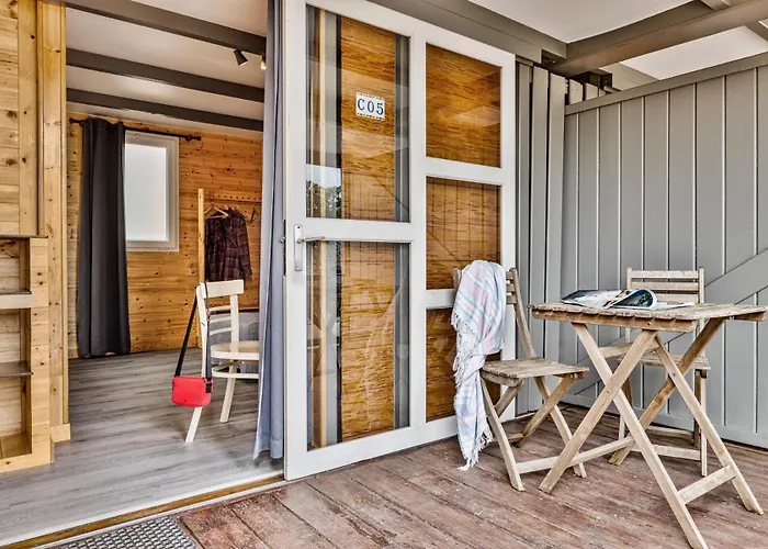 Penichepraia - Bungalows, Campers & Semesterpark Peniche