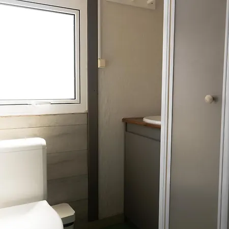 Parco vacanze Penichepraia - Bungalows, Campers & 3*