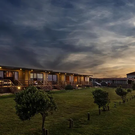 Penichepraia - Bungalows, Campers & Village de vacances Peniche