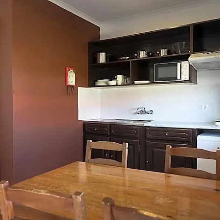 Penichepraia - Bungalows, Campers & 4* Peniche