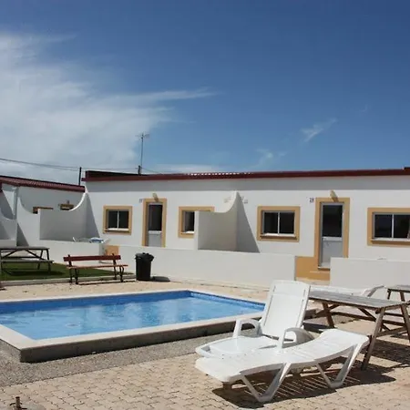 Penichepraia - Bungalows, Campers & Tatil parkı Peniche