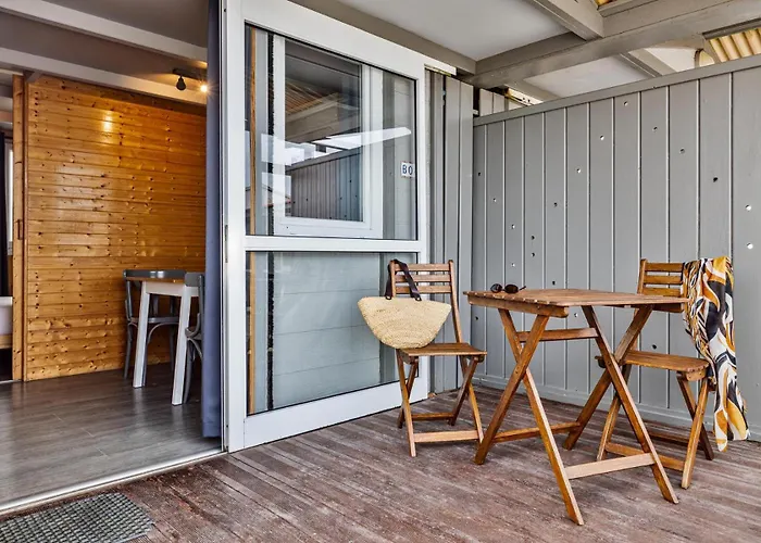 Penichepraia - Bungalows, Campers & 佩尼契